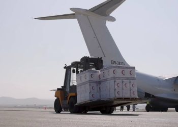 متحده عرب اماراتو د افغانستان په شمال کې زلزلهځپلو ته د مرستو پنځمه جوپه واستوله