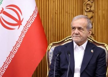 پزشکیان: د عمان مذاکرات د ایران د اټومي موضوع د عادلانه حل لپاره غوره فرصت دی