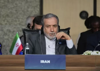 عراقچي: ایران تل د هرمز تنګي ساتونکی و او پاتې به شي