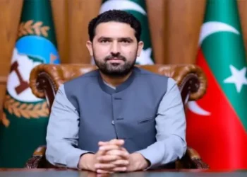 د خیبر پښتونخوا اعلی وزیر او د تحریک انصاف ایالتي مشر ونیول شو
