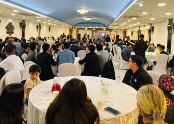 په بریتانیا کې افغان مدني ټولنو د ازبکۍ ژبې ملي ورځ نمانځلې