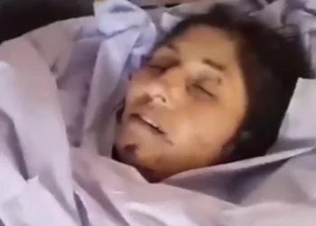 په غور کې په بوږنوونکې بڼه د نوریې وژنه؛ هغه چې د خپلو ماشومانو په مخکې شکنجه او ووژل شوه