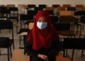 هماغه ټولګی، خو خاموش