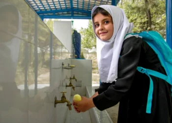 یونیسف په پروان کې د اوبو او روغتیايي خدماتو په برخو کې د پانګونې له مثبتو اغېزو خبر ورکړی